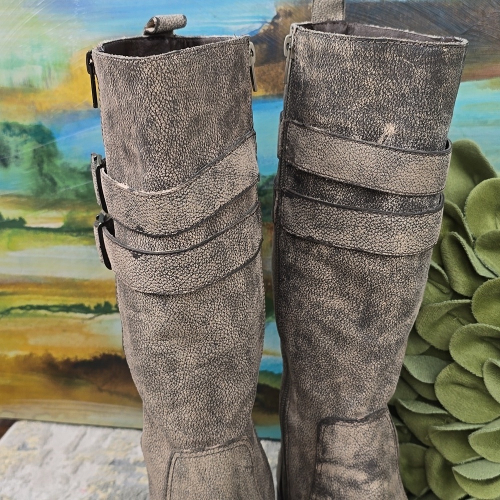 Matissee Roady Distressed Riding Moto Boot - Picture 4 of 14